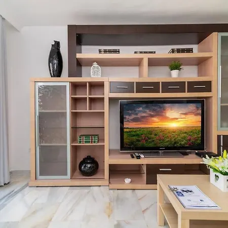 Maravilloso 3bdr,50m From Apartment