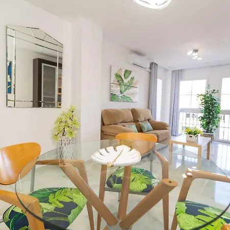 Apartment Maravilloso 3bdr,50m From *
